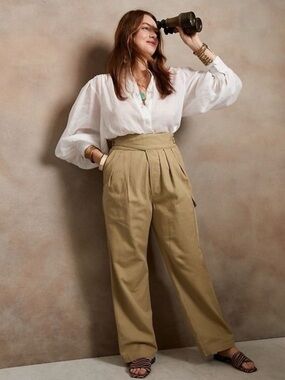 Banana Republic Women's Heritage Explorer Pants Size 14 Khaki Utility Style